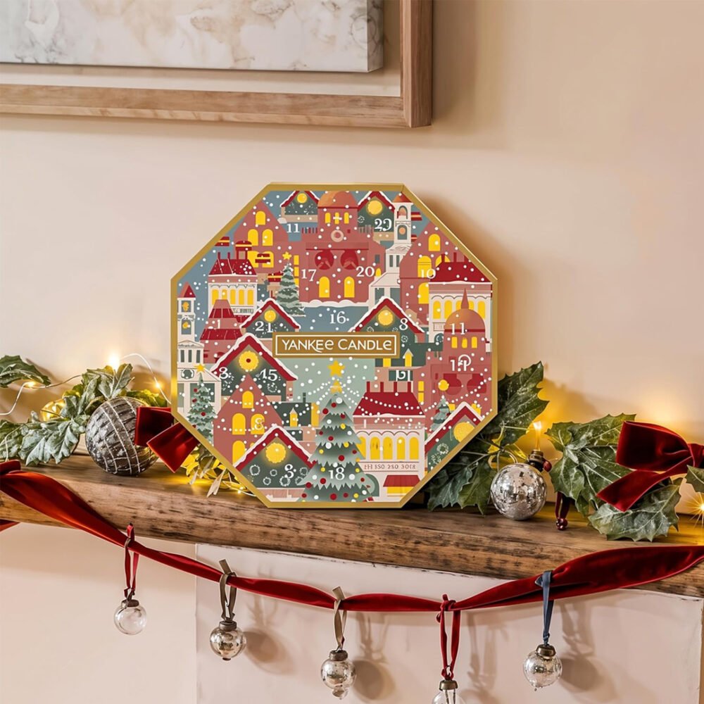 Yankee Candle Advent Calendar – Passport to the Holidays